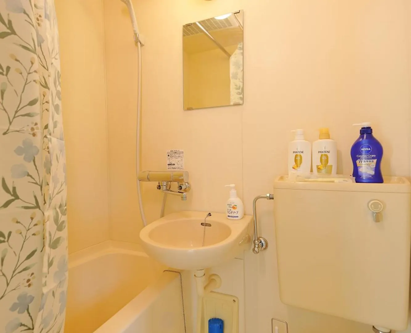 Shibuya Honmachi Loft Hideaway Apartment Tokyo